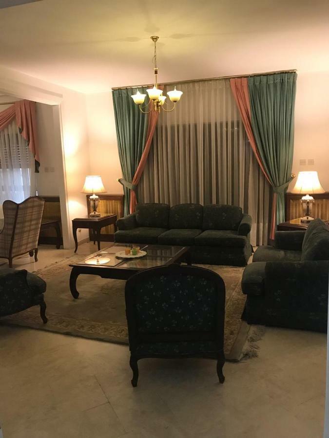 Nice Furnished Apartment アンマン エクステリア 写真
